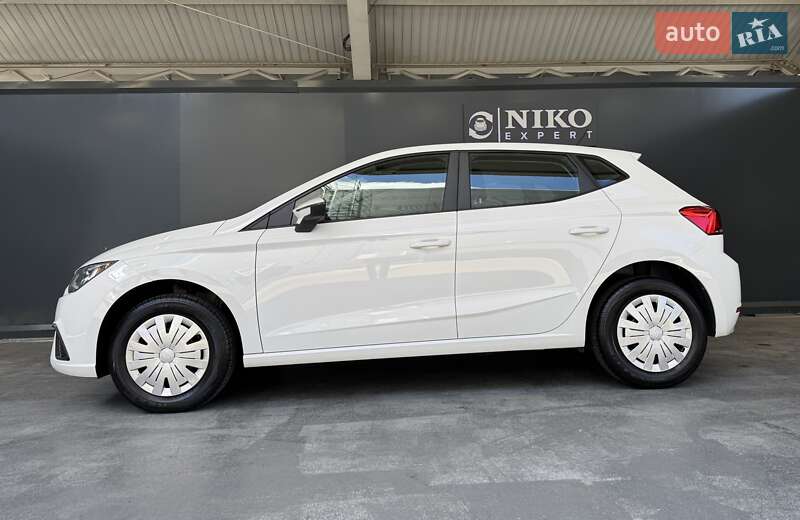 Хэтчбек SEAT Ibiza 2021 в Киеве