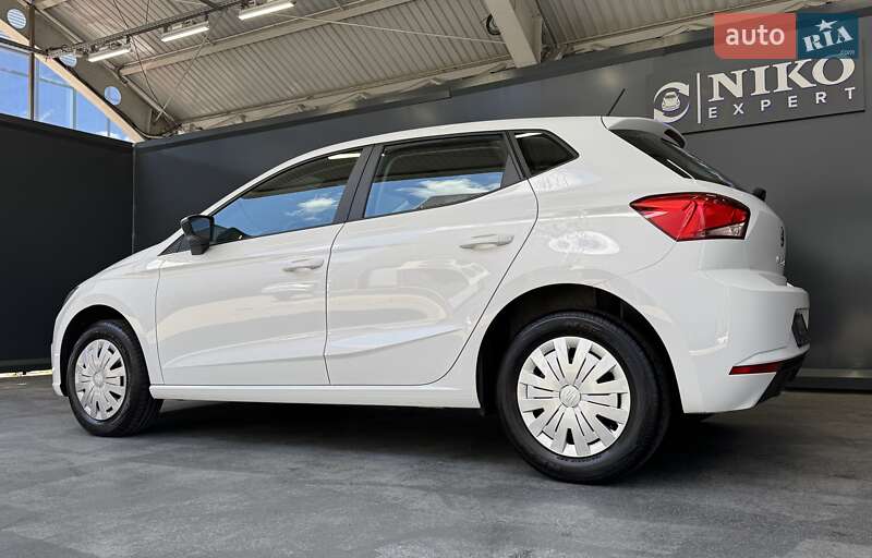 Хэтчбек SEAT Ibiza 2021 в Киеве