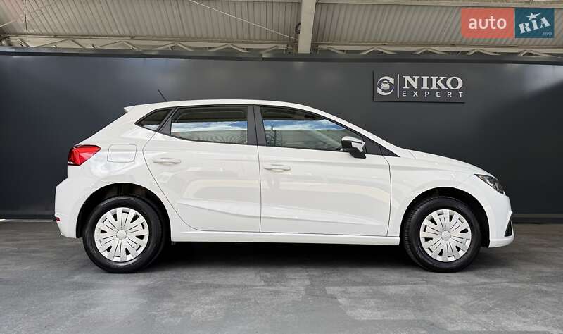 Хэтчбек SEAT Ibiza 2021 в Киеве