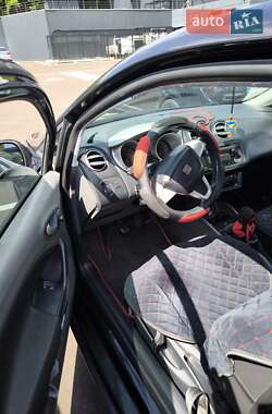 Хетчбек SEAT Ibiza 2010 в 