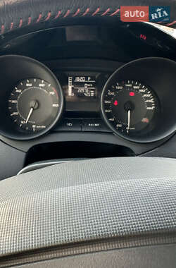 Хэтчбек SEAT Ibiza 2010 в 