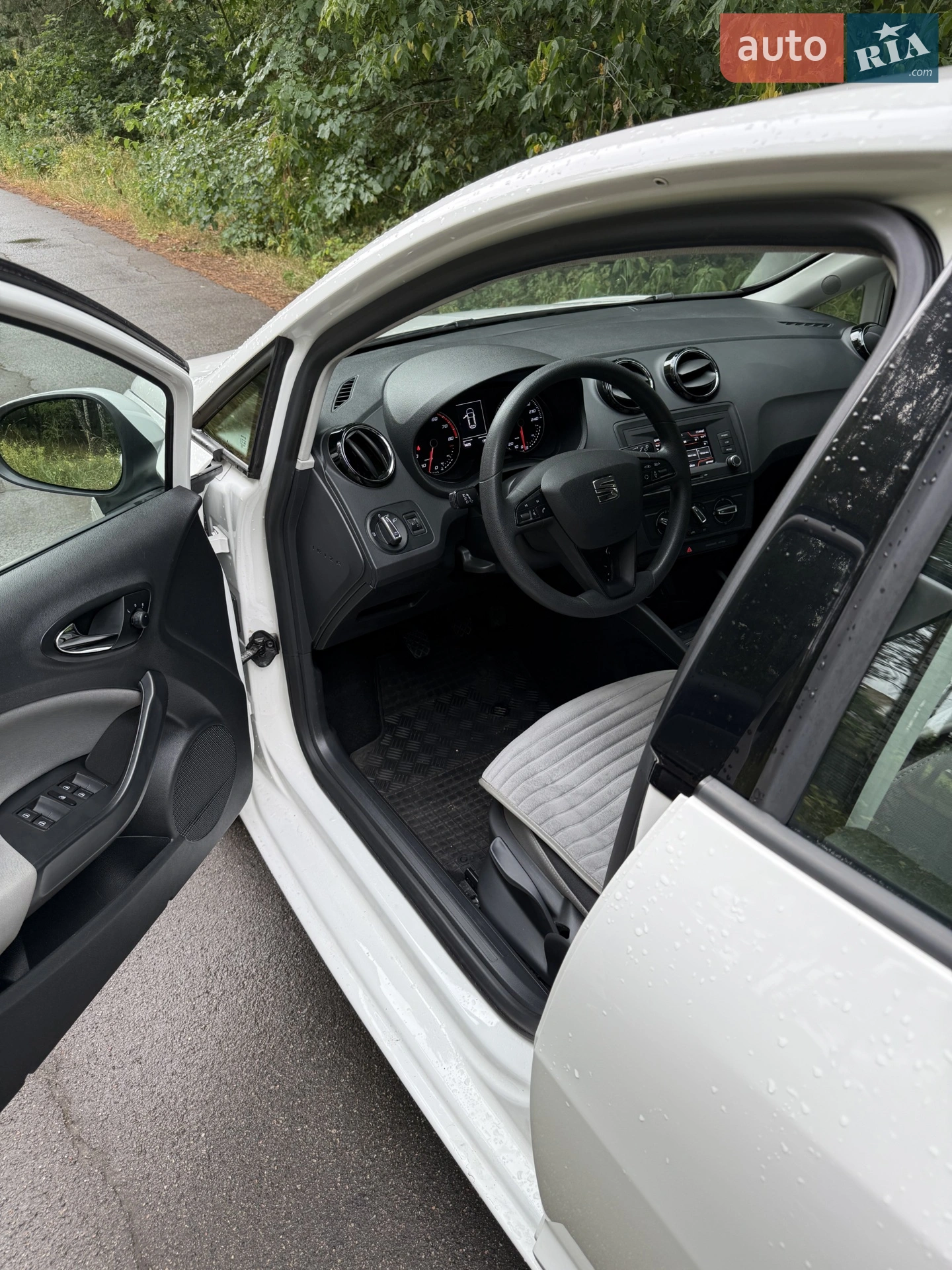 2017 SEAT Ibiza - мініатюра 13