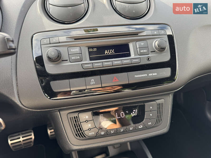Хэтчбек SEAT Ibiza 2013 в Луцке
