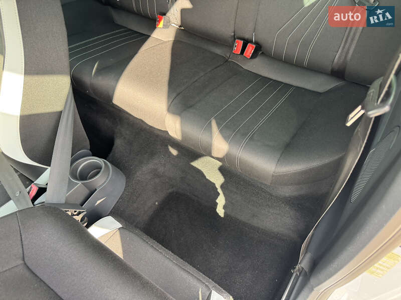 Хэтчбек SEAT Ibiza 2013 в Луцке