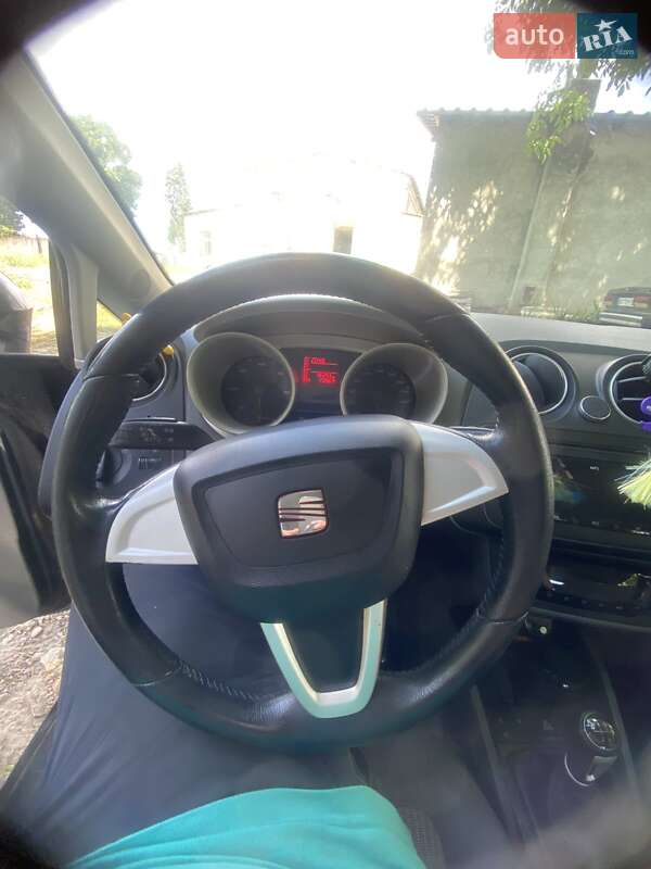 Универсал SEAT Ibiza 2011 в Скалате