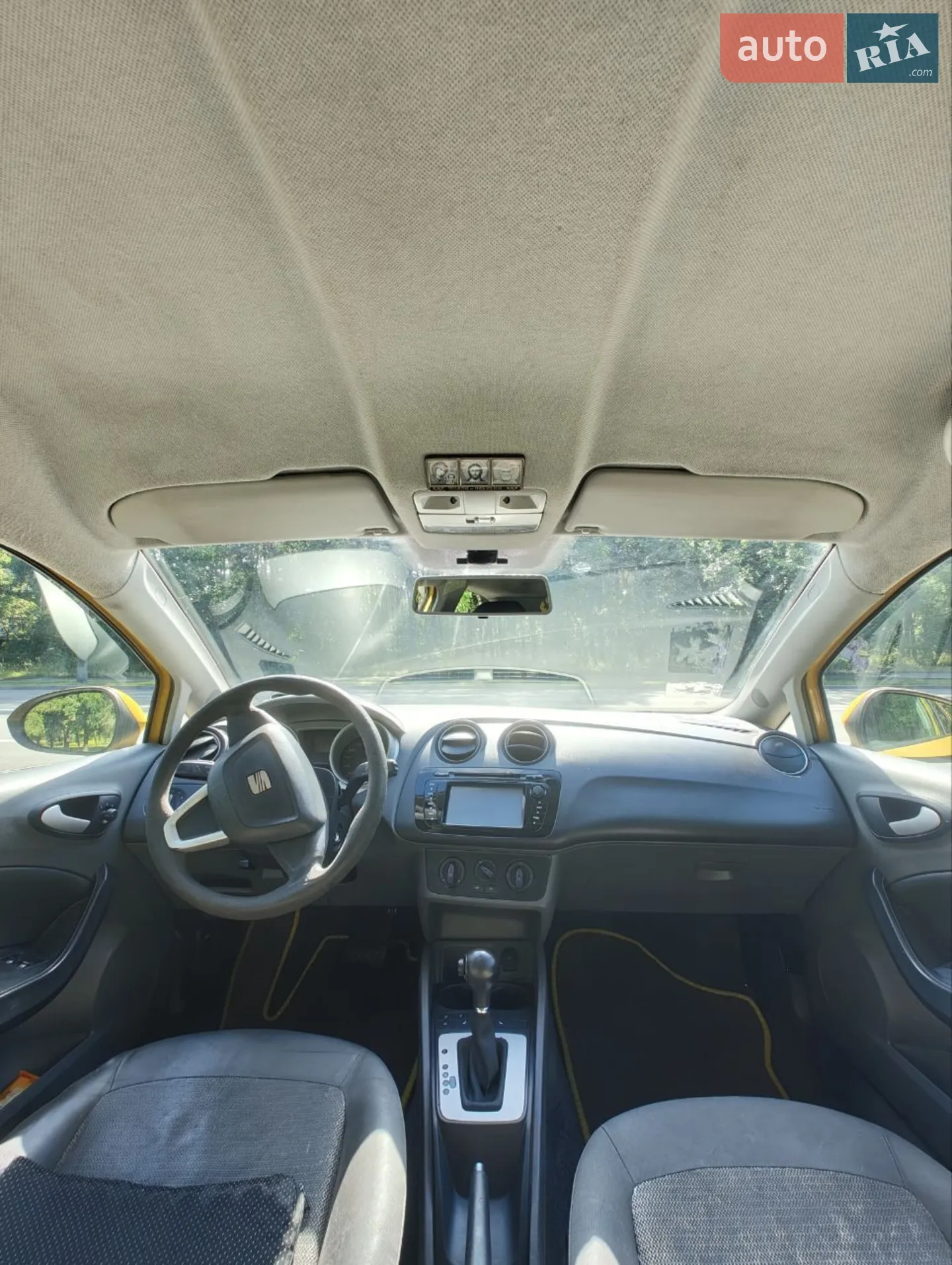 2010 SEAT Ibiza - мініатюра 11