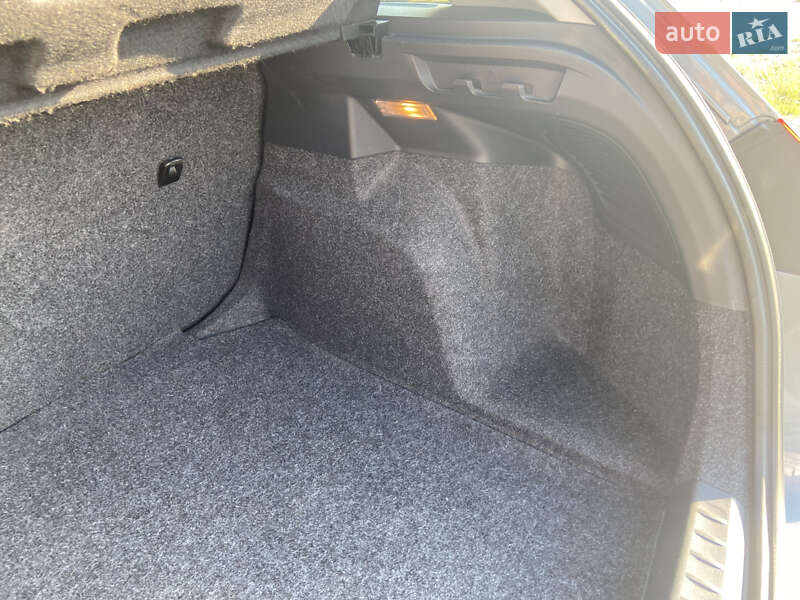 Универсал SEAT Ibiza 2015 в Киеве