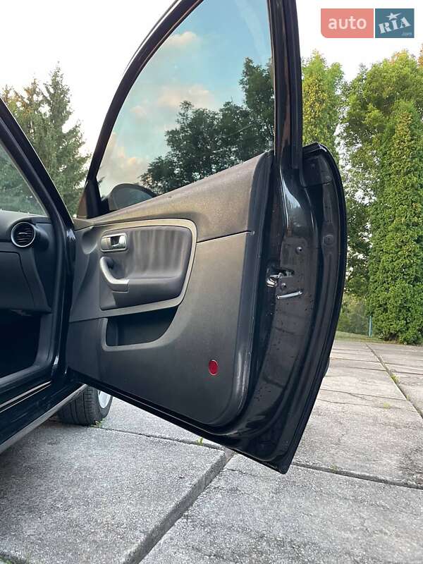 Хетчбек SEAT Ibiza 2006 в Хорошеві