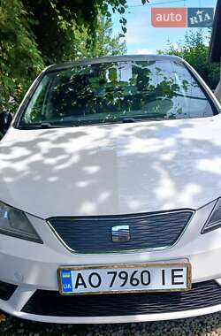 Хетчбек SEAT Ibiza 2012 в Тересві