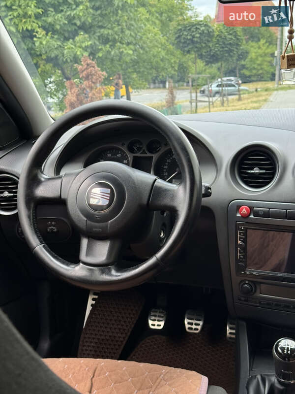 Хетчбек SEAT Ibiza 2008 в Кам'янець-Подільському фото 6 Хетчбек SEAT Ibiza 2008 в Кам'янець-Подільському