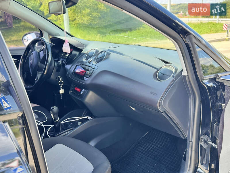 Универсал SEAT Ibiza 2012 в Самборе фото 19 Универсал SEAT Ibiza 2012 в Самборе