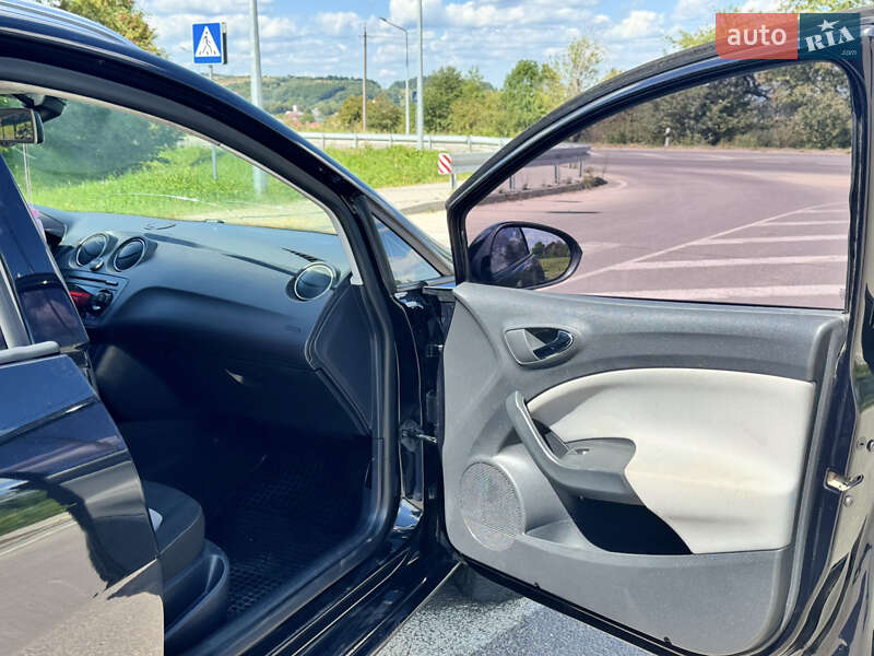 Универсал SEAT Ibiza 2012 в Самборе фото 20 Универсал SEAT Ibiza 2012 в Самборе