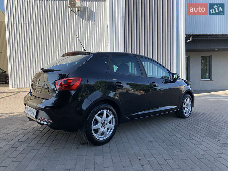 Хетчбек SEAT Ibiza 2010 в Рівному