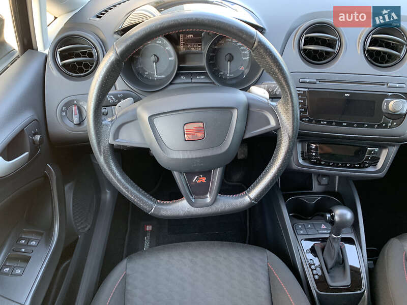 Хетчбек SEAT Ibiza 2010 в Рівному