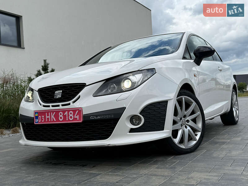 Хэтчбек SEAT Ibiza 2010 в Луцке