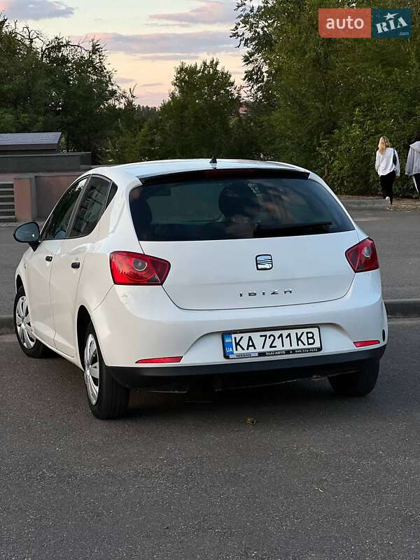 Хэтчбек SEAT Ibiza 2010 в Кривом Роге