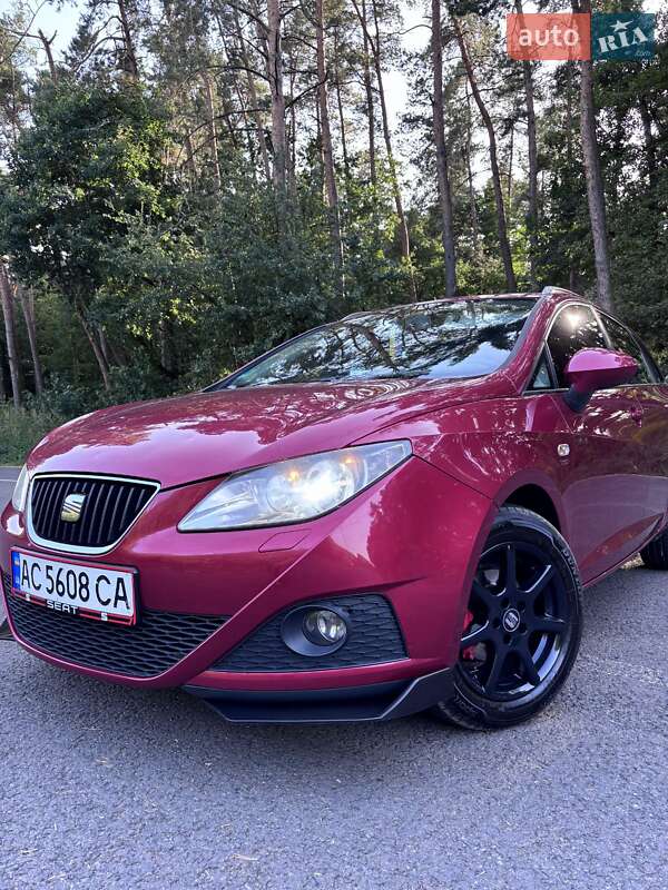 Хетчбек SEAT Ibiza 2011 в Луцьку