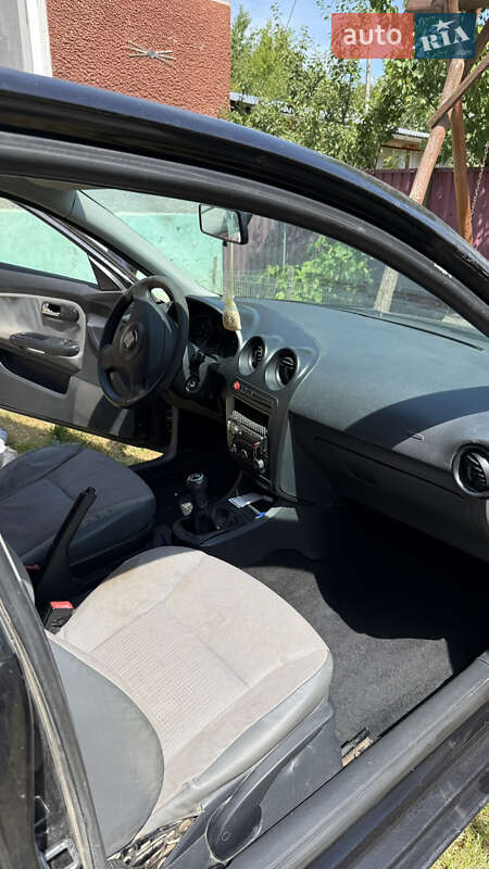 Хэтчбек SEAT Ibiza 2003 в Львове