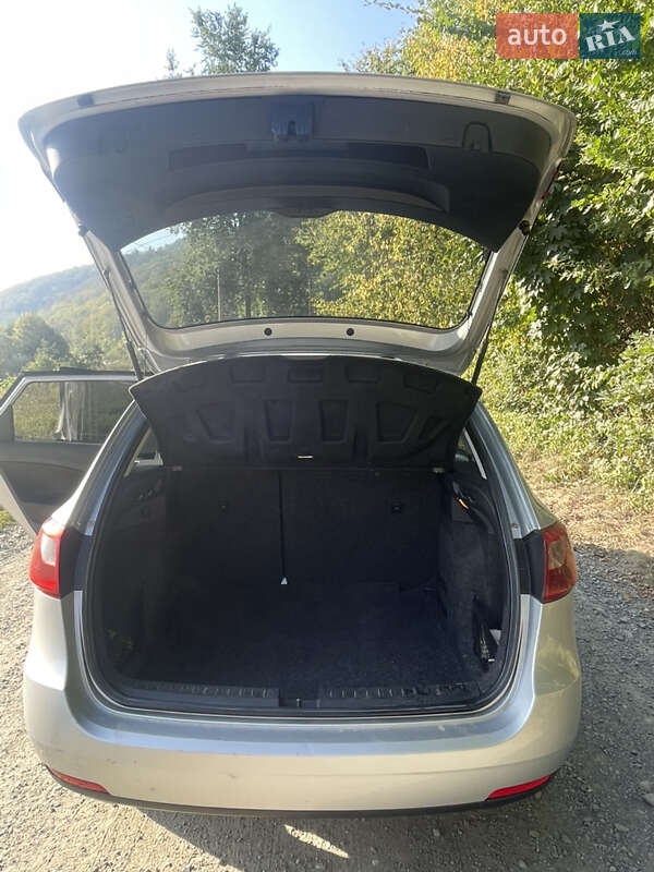 Хэтчбек SEAT Ibiza 2012 в Коломые