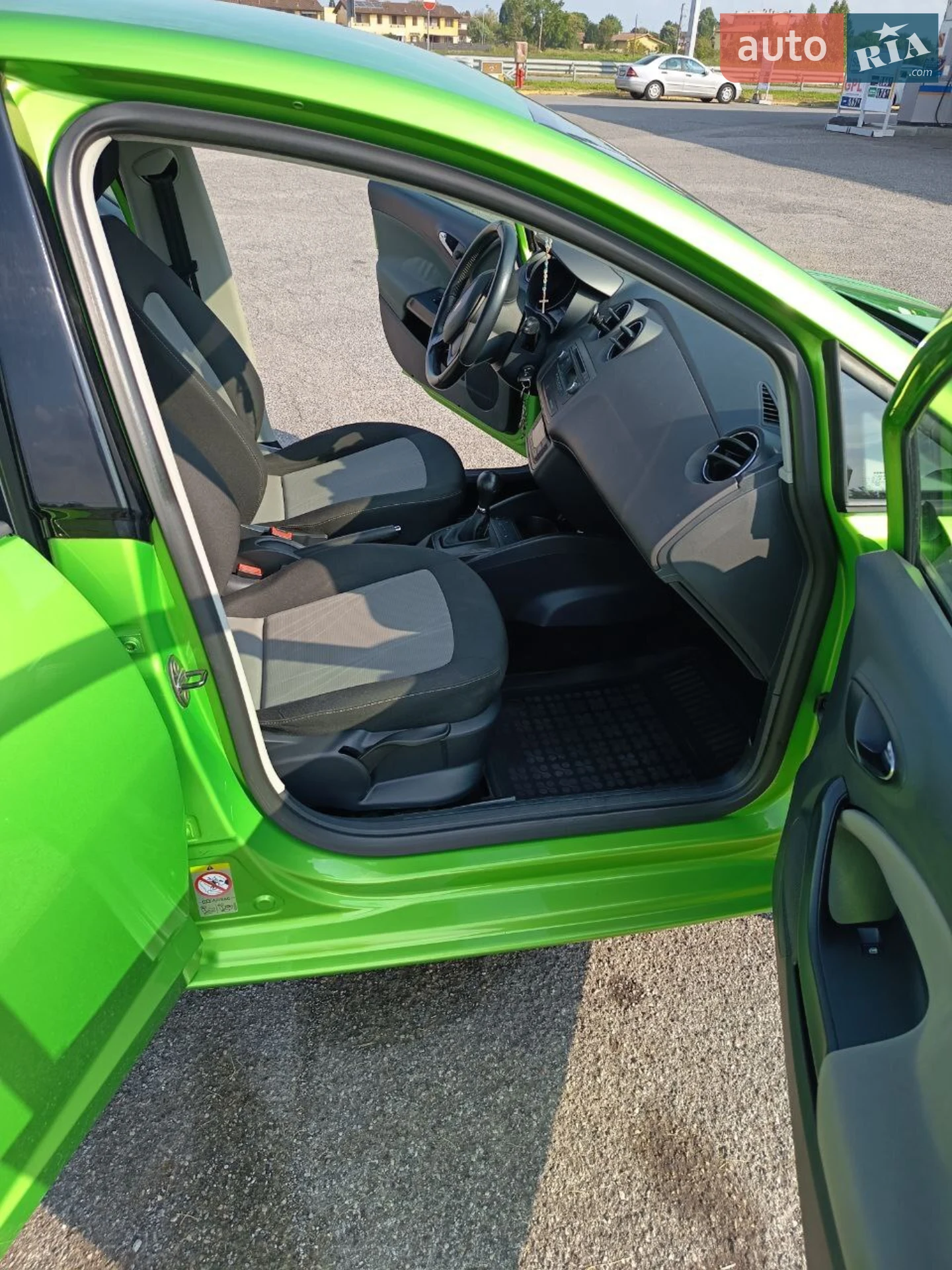 2013 SEAT Ibiza - мініатюра 13