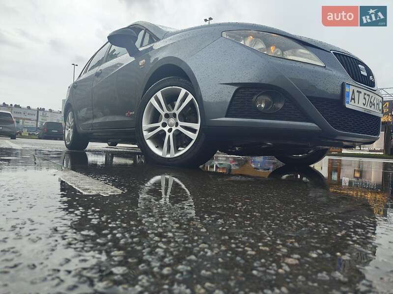 Універсал SEAT Ibiza 2011 в Івано-Франківську