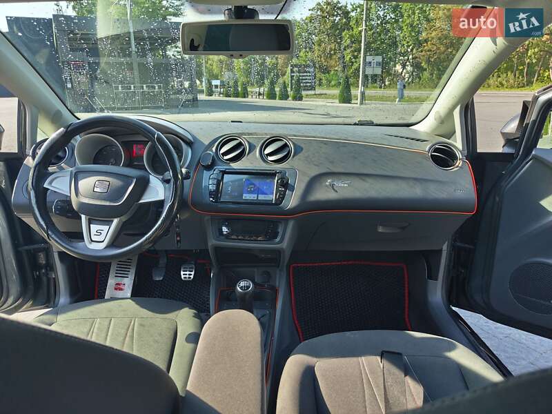 Універсал SEAT Ibiza 2011 в Івано-Франківську