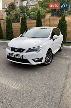 Хэтчбек SEAT Ibiza 2015 в Киеве
