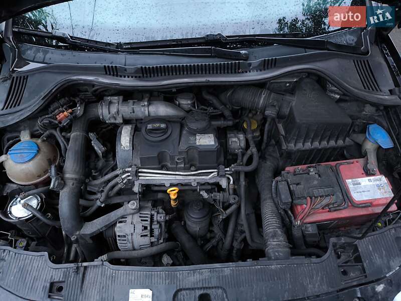 Хэтчбек SEAT Ibiza 2010 в Киеве
