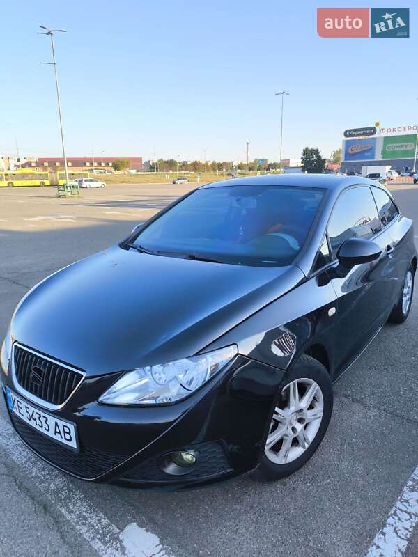 Хэтчбек SEAT Ibiza 2010 в Киеве