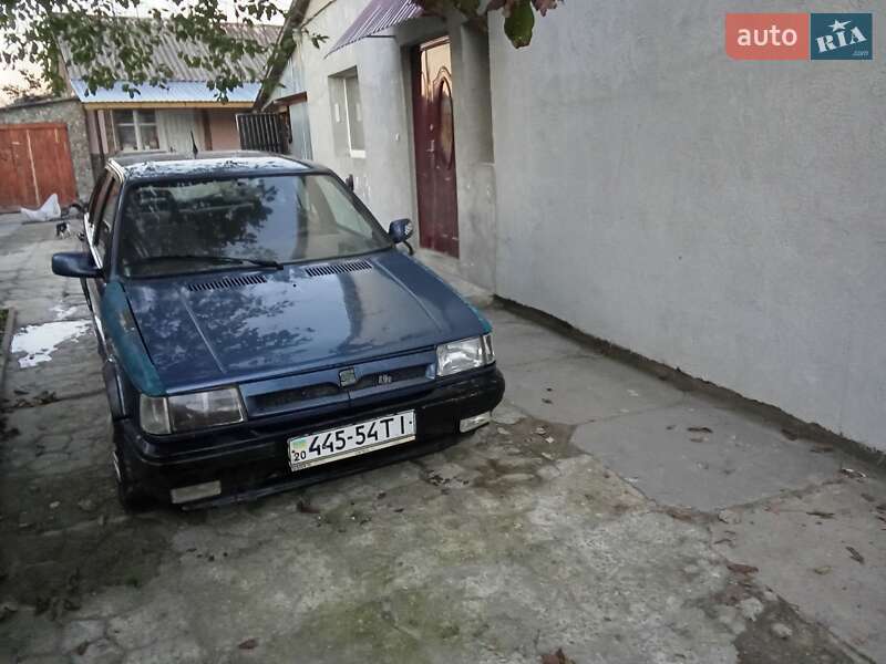 Хэтчбек SEAT Ibiza 1992 в Львове
