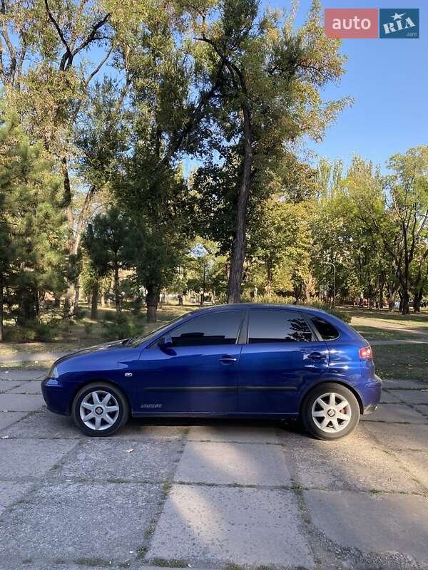 Хетчбек SEAT Ibiza 2005 в Кривому Розі