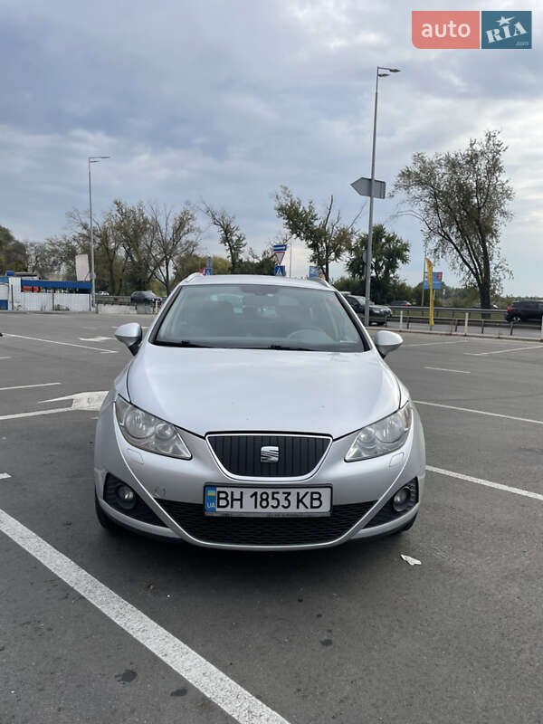 Универсал SEAT Ibiza 2011 в Киеве