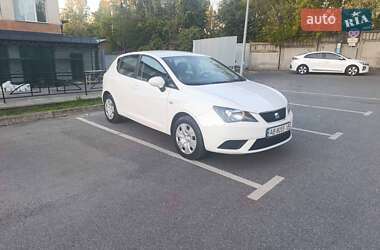 Хетчбек SEAT Ibiza 2015 в Вінниці