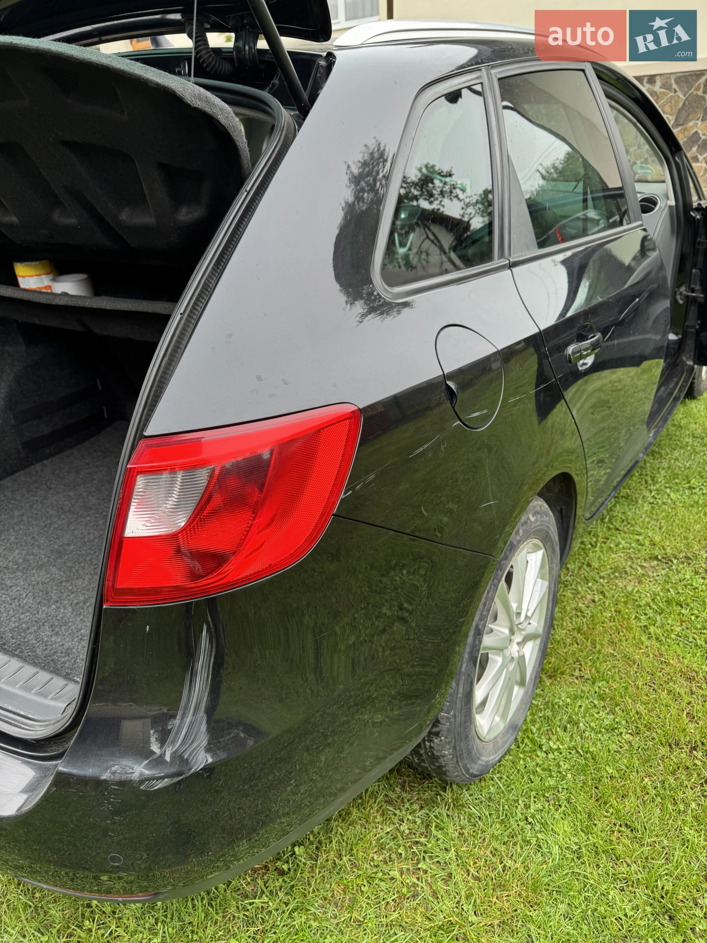 2011 SEAT Ibiza - мініатюра 11