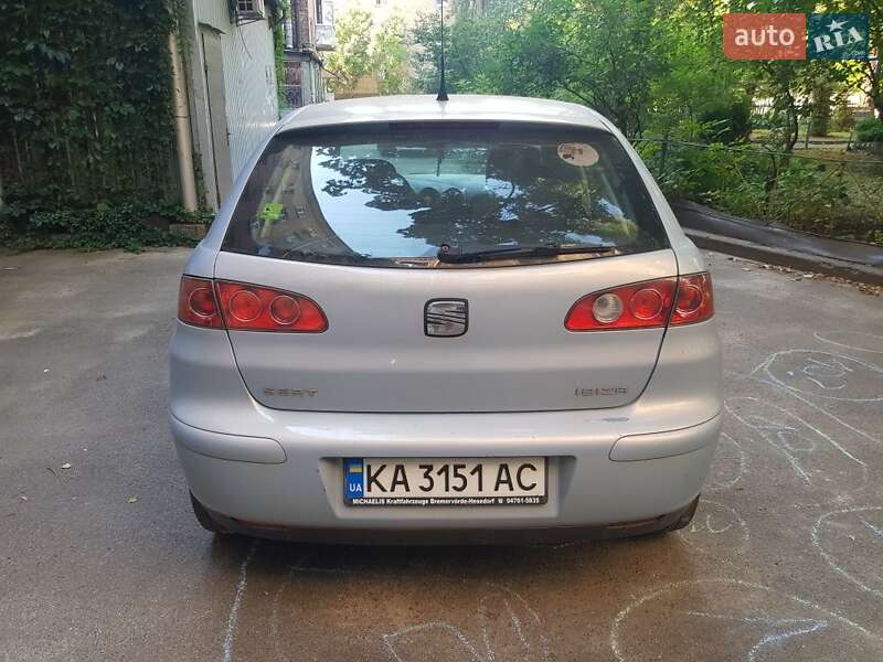 Хэтчбек SEAT Ibiza 2003 в Киеве