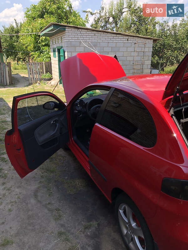Хетчбек SEAT Ibiza 2007 в Києві