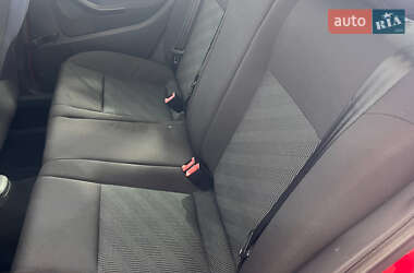 Хетчбек SEAT Ibiza 2005 в  фото 10 Хетчбек SEAT Ibiza 2005 в
