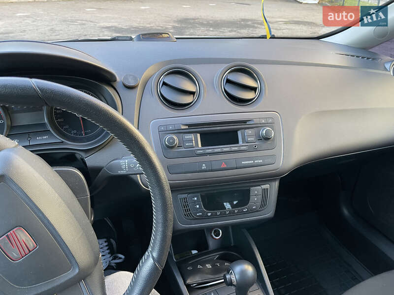 Хетчбек SEAT Ibiza 2013 в Львові фото 7 Хетчбек SEAT Ibiza 2013 в Львові