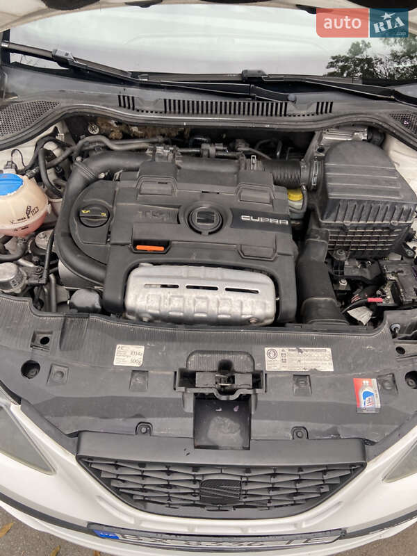 Хэтчбек SEAT Ibiza 2011 в Дунаевцах фото 19 Хэтчбек SEAT Ibiza 2011 в Дунаевцах