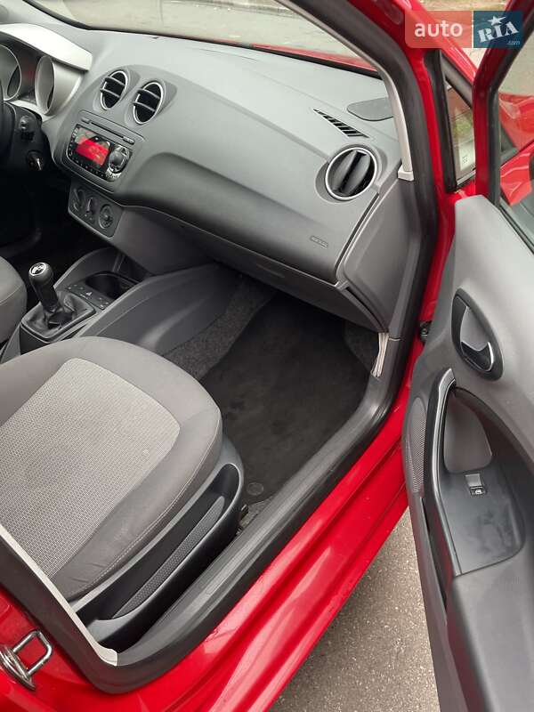 Універсал SEAT Ibiza 2011 в Чернігові фото 11 Універсал SEAT Ibiza 2011 в Чернігові