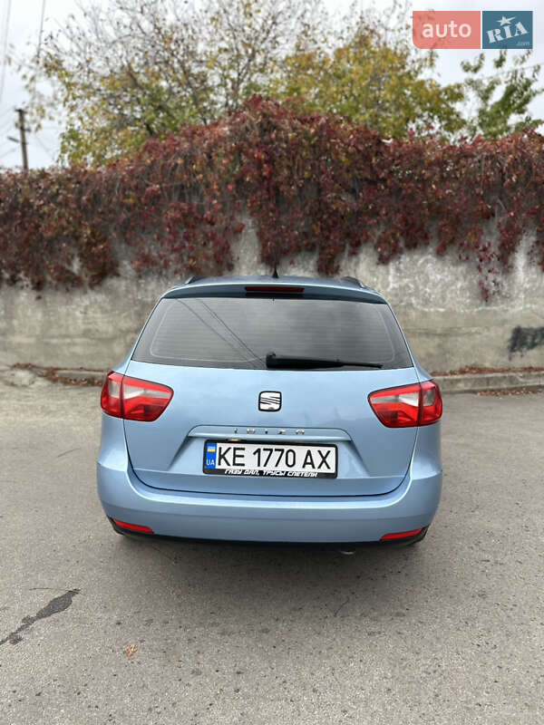 Хэтчбек SEAT Ibiza 2012 в Днепре