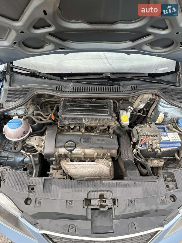 Хэтчбек SEAT Ibiza 2012 в Днепре