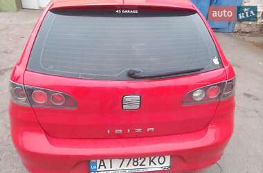 Хетчбек SEAT Ibiza 2007 в  фото 6 Хетчбек SEAT Ibiza 2007 в