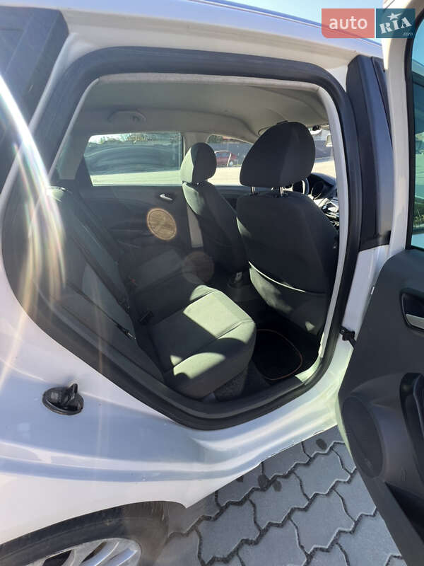 Універсал SEAT Ibiza 2011 в Яворові фото 15 Універсал SEAT Ibiza 2011 в Яворові