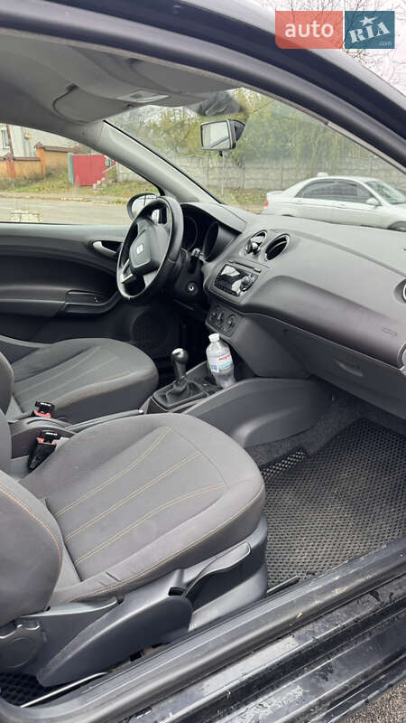 Хетчбек SEAT Ibiza 2011 в Макарові