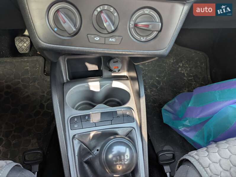 Универсал SEAT Ibiza 2015 в Харькове фото 20 Универсал SEAT Ibiza 2015 в Харькове