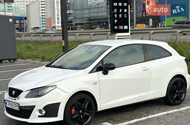 Хэтчбек SEAT Ibiza 2011 в Киеве