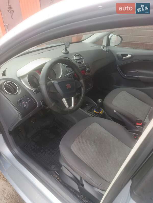 Універсал SEAT Ibiza 2011 в Оратові фото 4 Універсал SEAT Ibiza 2011 в Оратові