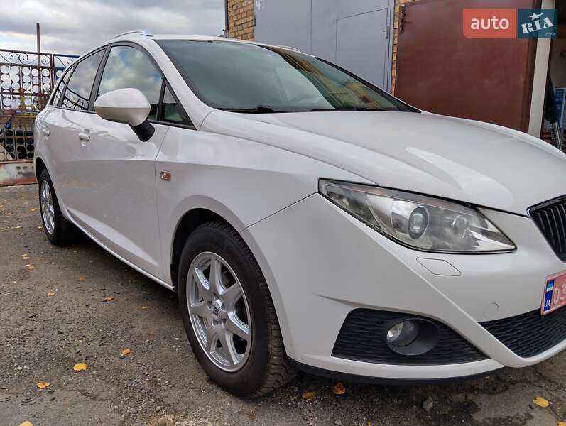 Універсал SEAT Ibiza 2011 в Рівному