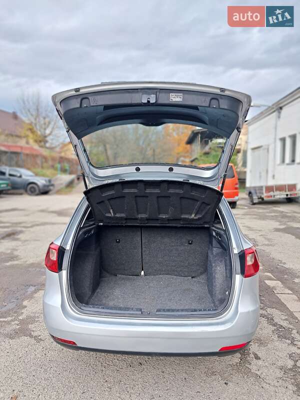 Універсал SEAT Ibiza 2011 в Івано-Франківську фото 5 Універсал SEAT Ibiza 2011 в Івано-Франківську